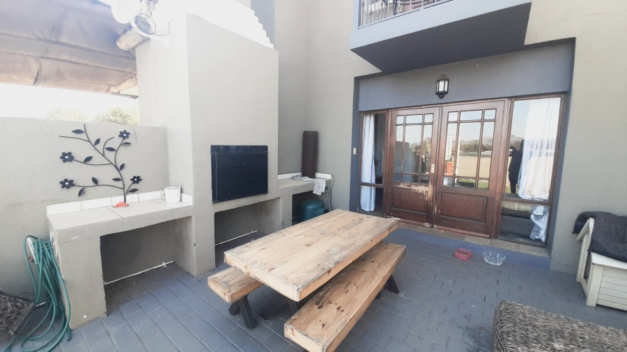 2 Bedroom Property for Sale in Melodie North West